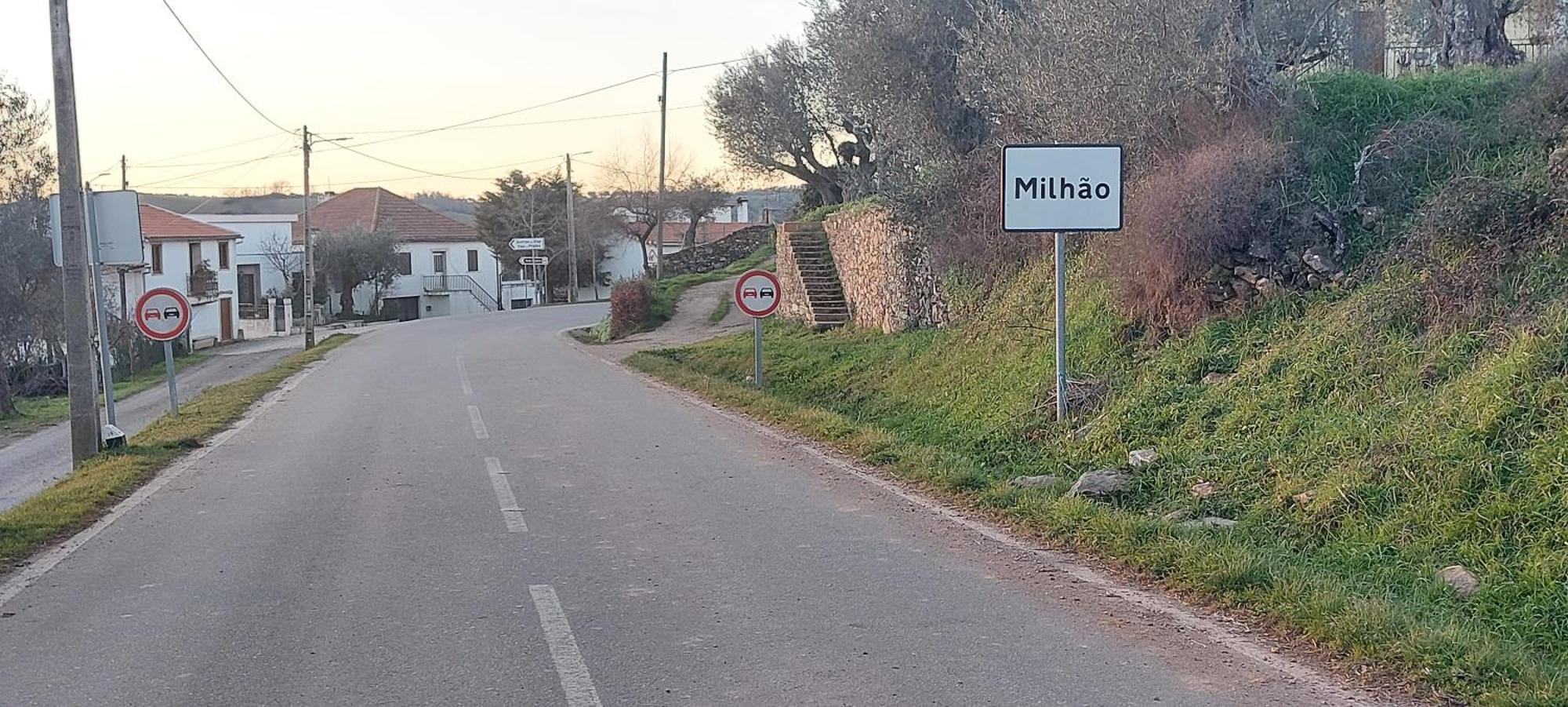 Casa Da Memoria Vila Milhão Quarto foto